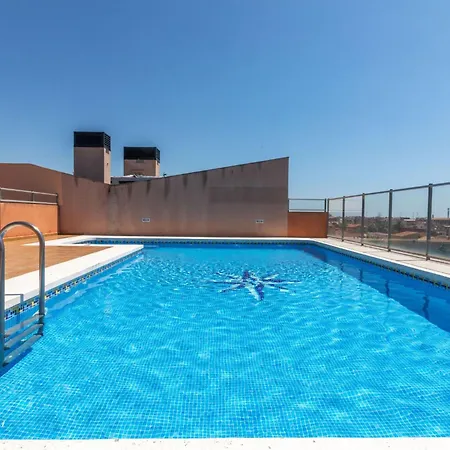 Center By Interhome *